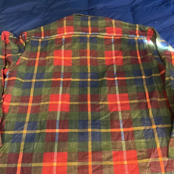 Wilderness Flannel - Picture 5 of 5